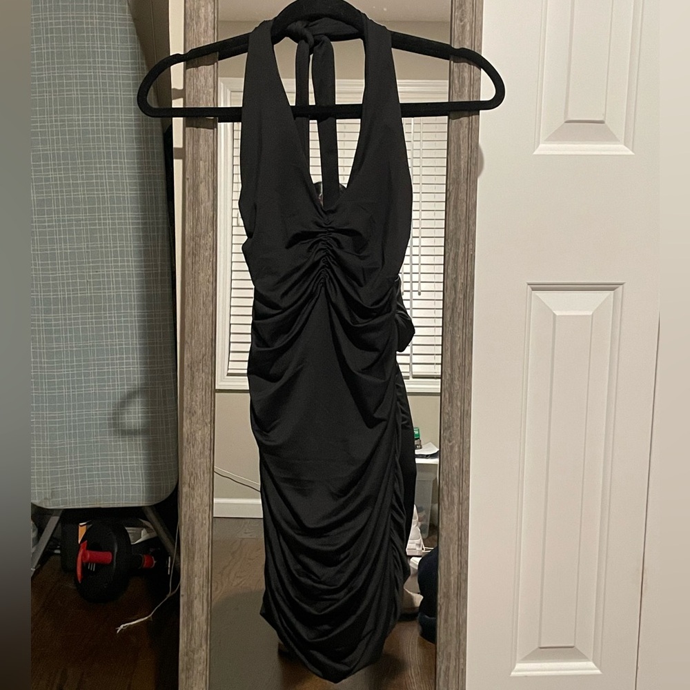 BLACK DRESS